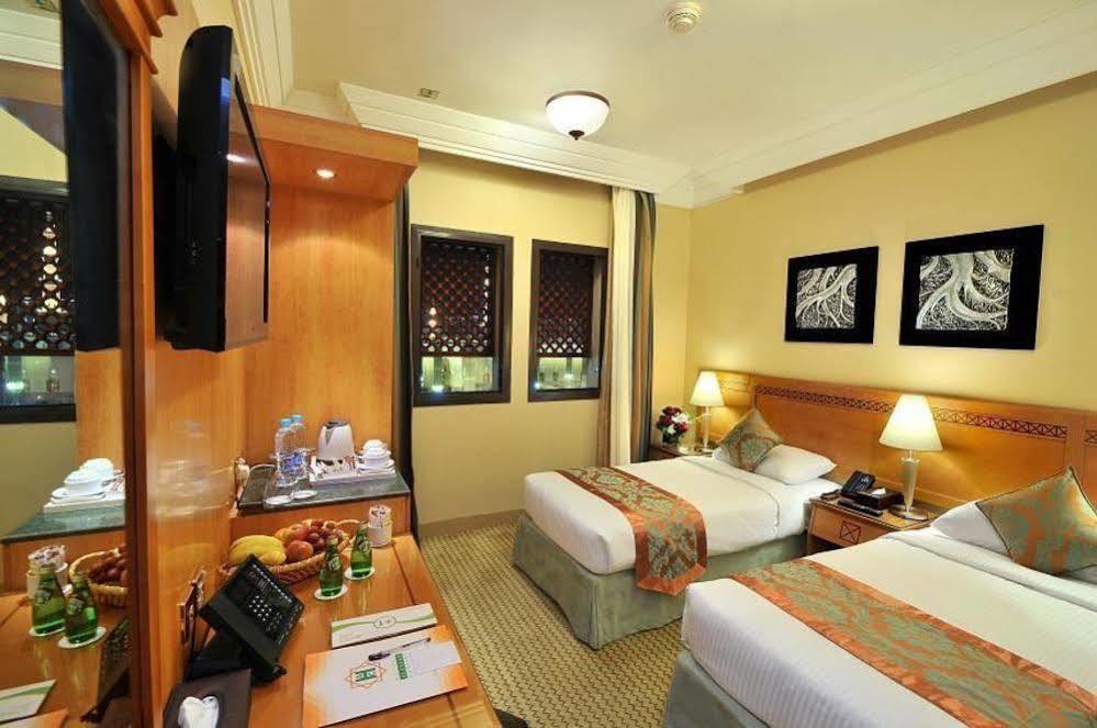 Golden Tulip Al-Zahabi Hotel Medina Ngoại thất bức ảnh